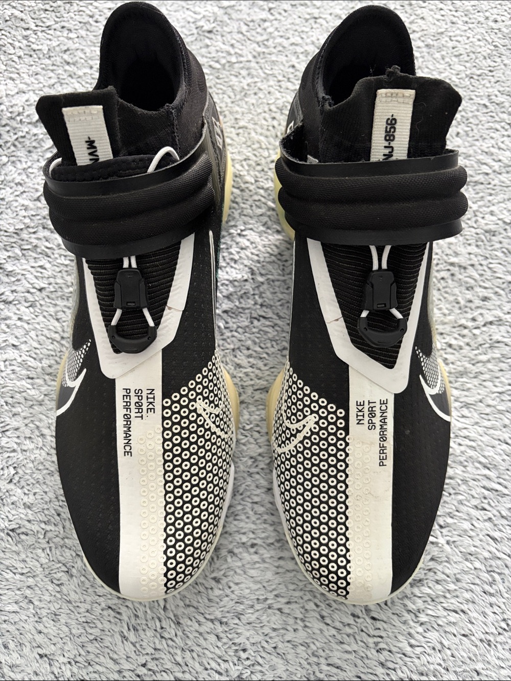 Nike Force Zoom Trout Black and White Baseball Cleats
